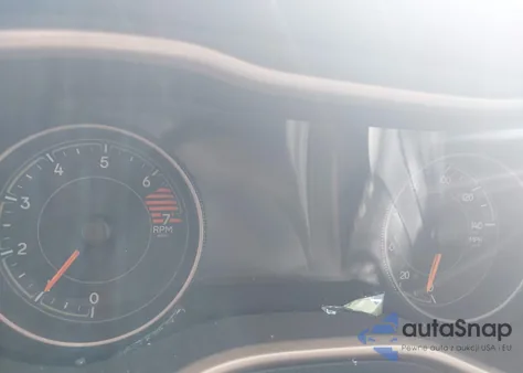 2018 Jeep Cherokee Limited 4X4 из США, поврежденный, VIN 1C4PJMDB4JD564694